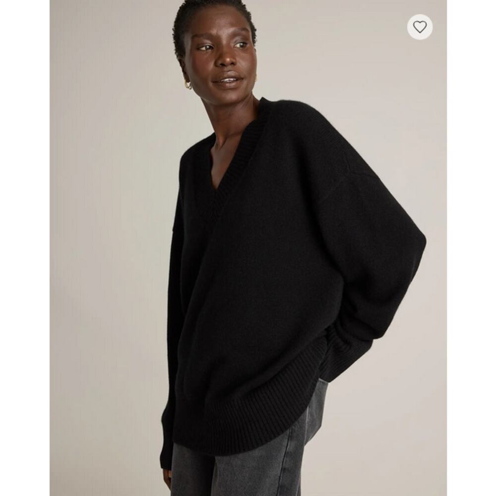 Quince Mongolian Cashmere Oversized V-Neck Sweater Black Size M NWOT - Picture 8 of 8